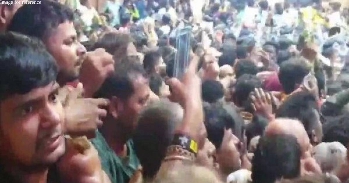 UP: 2 die during Janmashtami celebrations at overcrowded Mathura's Banke Bihari temple